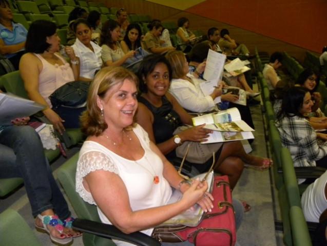 Fotos_Palestra__Gerações_310411_(40).JPG