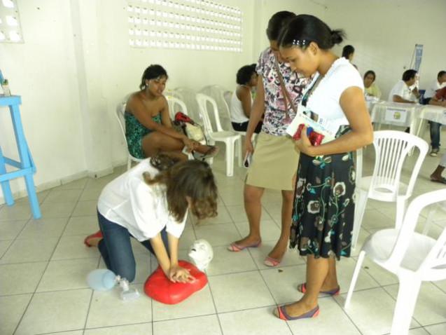 Feira_Paroquia_Brotas_BAHIANA_CAFIS_25_05_2013_(35).jpg