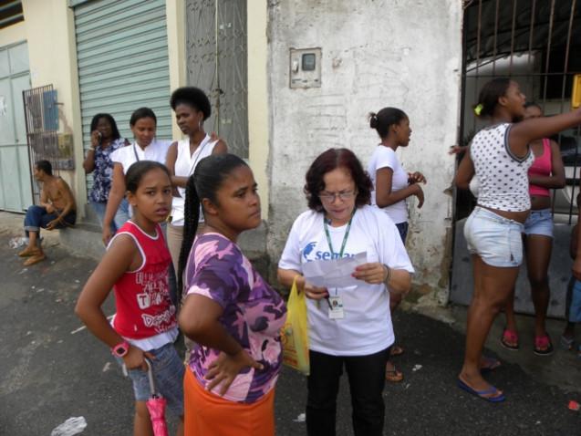 fotos_projeto_candeal_feira_saúde_rua_amazonia_260311_(6).jpg