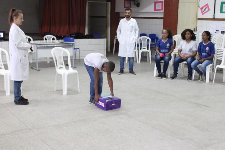 bahiana-saude-na-escola-fisioterapia-19-03-2018-13-20180329015209.jpg