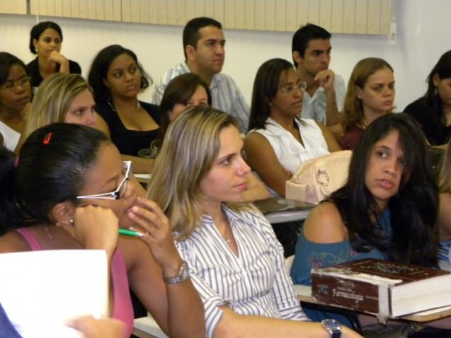 SELEÇÃO_FOTOS_I_ENCONTRO_DE_INTEG_SOBRE_VELHICE.JPG_(1).jpg