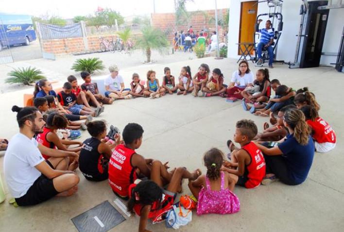 bahiana-acao-escola-atletismo-flamengo-ferrerinha-20-05-16-90-jpg