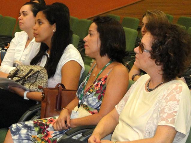 ENCONTRO_EX_ALUNOS_ENFERMAGEM_BAHIANA_2012_(13).jpg