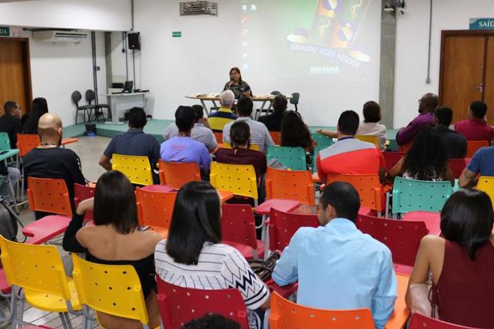 bahiana-lancamento-livro-educacaofisica-06-08-1914-20190813162403-jpg