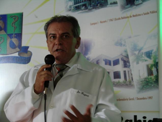 FOTOS_I_ENCONTRO_INTERNACIONAL_DE_UROLOGIA_PEDI%C3%81TRICA_DA_BAHIANA_(5)_640x480.JPG