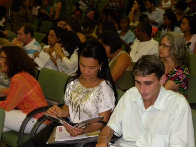 Fotos_Palestra__Gerações_010411_(26).JPG