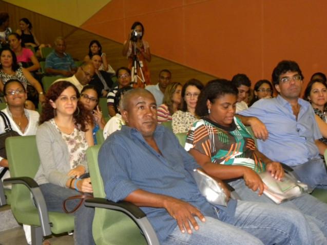 Fotos_Palestra__Gerações_010411_(134).JPG