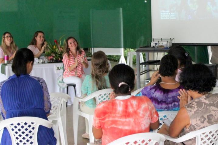 Curso-Gestantes-ADAB-BAHIANA-05-2015_(36).jpg