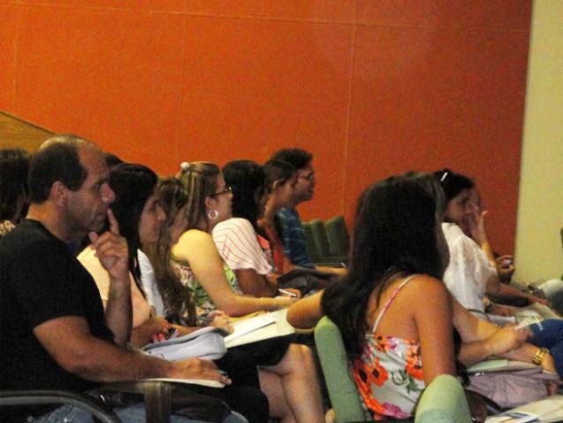 ENCONTRO_EX_ALUNOS_ENFERMAGEM_BAHIANA_2012_(28).jpg