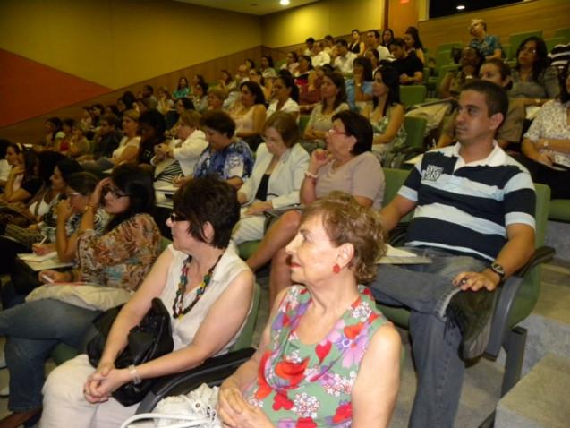 Fotos_Palestra__Gerações_310411_(107).JPG