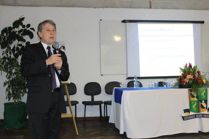 I_Seminario_Internacional_Pos_Graduacao_20_03_2015_(44).JPG