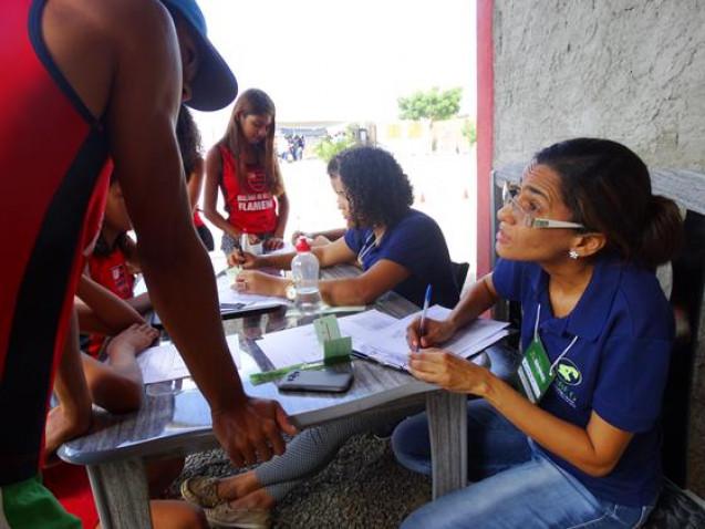 bahiana-acao-escola-atletismo-flamengo-ferrerinha-20-05-16-39-jpg