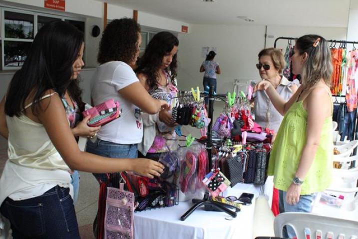 Feira_Artesanato_Bahiana_06_2014_(12).JPG