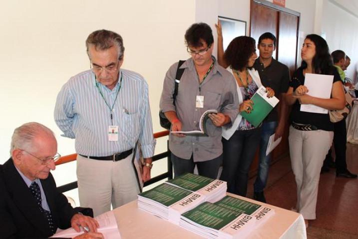 III_Forum_Pesquisadores_Bahiana_2013_(64).JPG