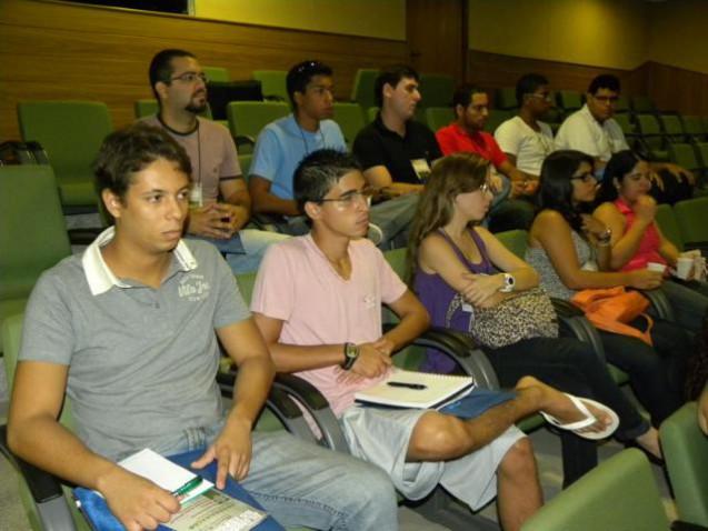 Fotos_I_Seminário__Esporte_280412_(14)_640x480.jpg