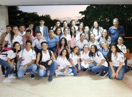 Bahiana por um dia recebe alunos de Feira de Santana