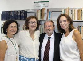 Homenagem à professora Rosa Garcia